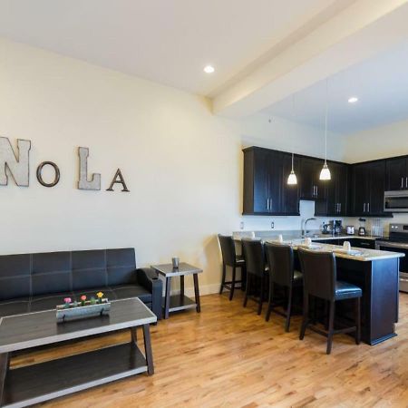 Beautiful Condos Steps From French Quarter And Bourbon St Новый Орлеан Экстерьер фото