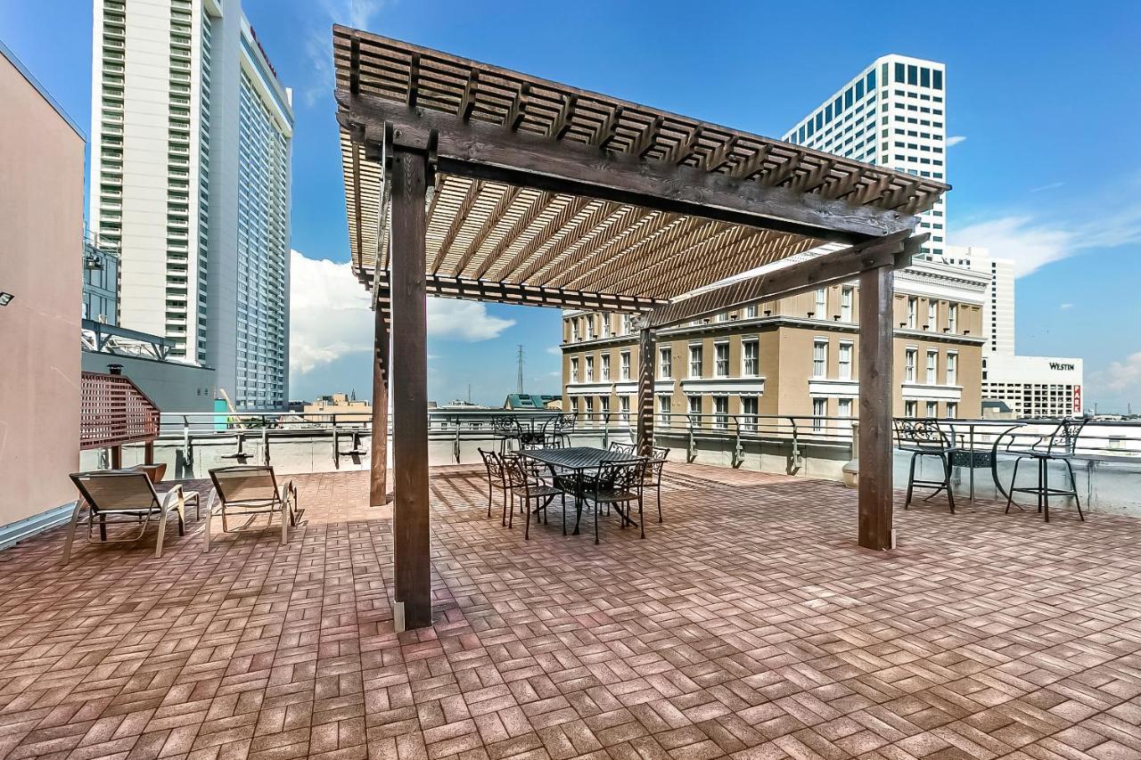 Beautiful Condos Steps From French Quarter And Bourbon St Новый Орлеан Экстерьер фото