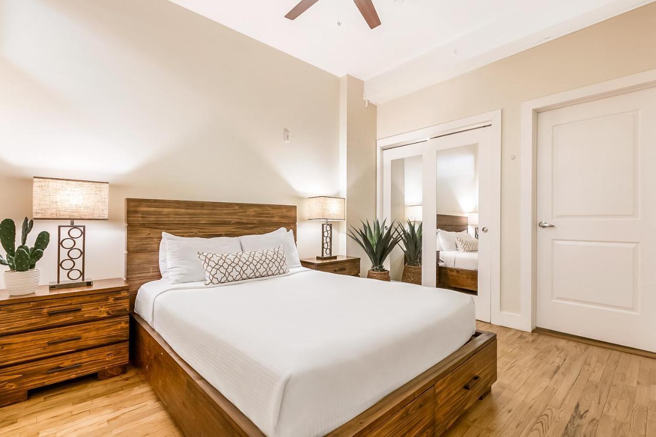 Beautiful Condos Steps From French Quarter And Bourbon St Новый Орлеан Экстерьер фото